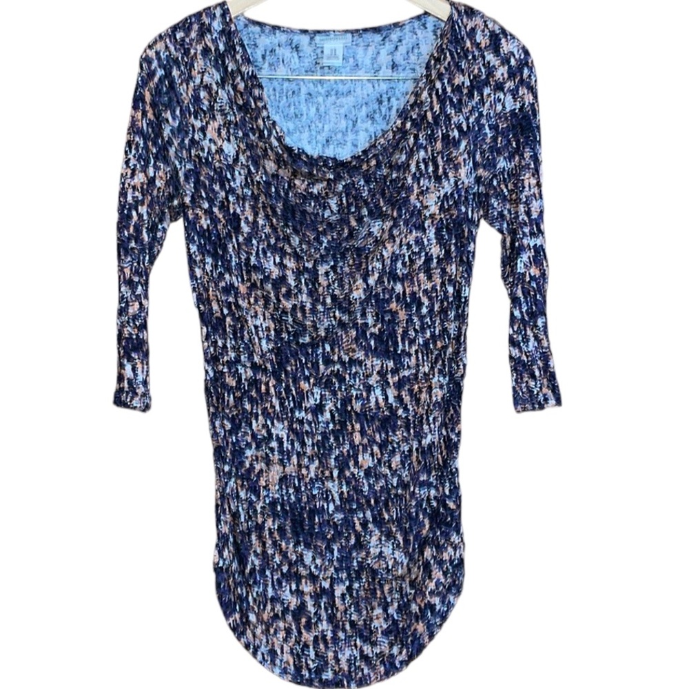 🥳H/P🎉•MOTHERHOOD MATERNITY•NWOT PURPLE/CORAL ABSTRACT RUCHING SCOOPNECK MEDIUM